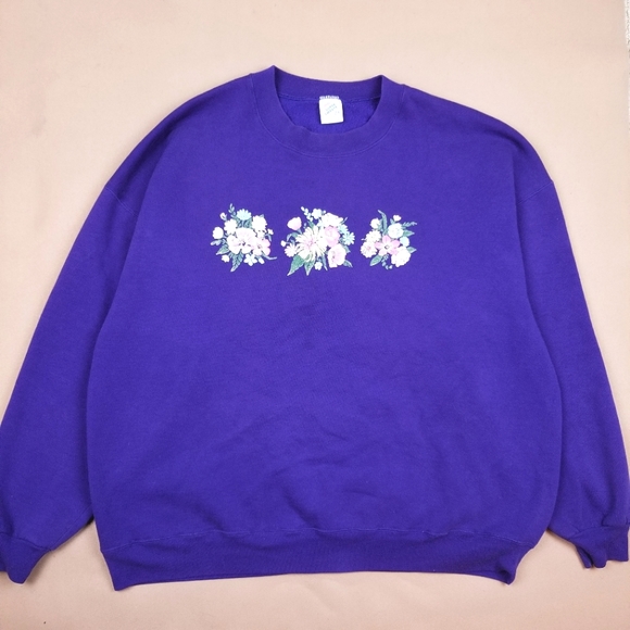 Vintage Other - VTG 90's 80's Made in USA Cute Florals Design Purple Crewneck Sweatshirt